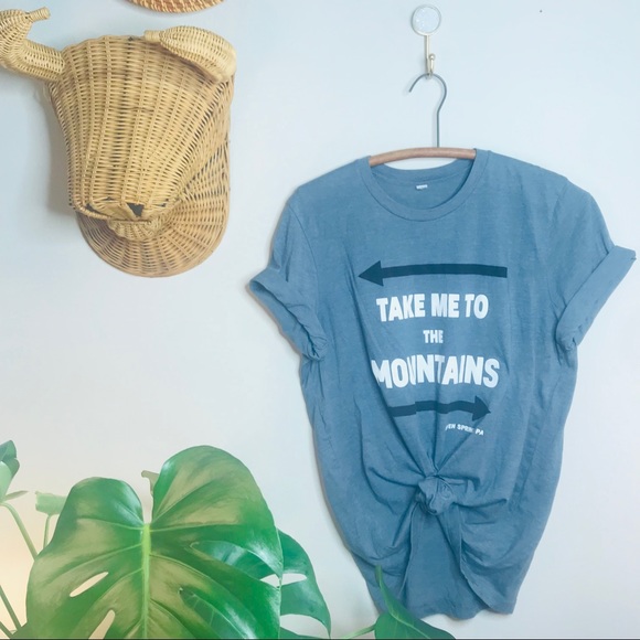 Vintage Tops - VTG Retro 90s Graphic Mountains Tee